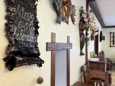 Банкетный зал для свадьбы, торжества | База отдыха Званное банкетные залы, банкетный зал