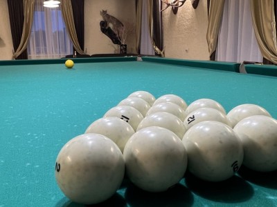 Бильярд в уютной атмосфере на базе отдыха "Званное" бильярд, игра в бильярд, бильярд на базе отдыха